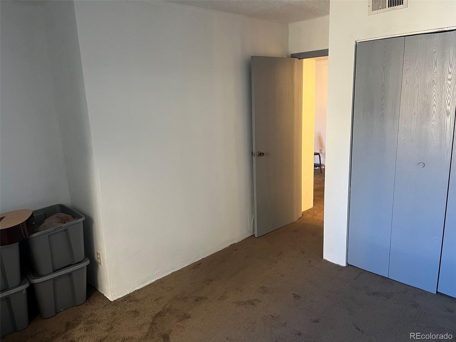 2929 W Floyd Avenue Unit: 211