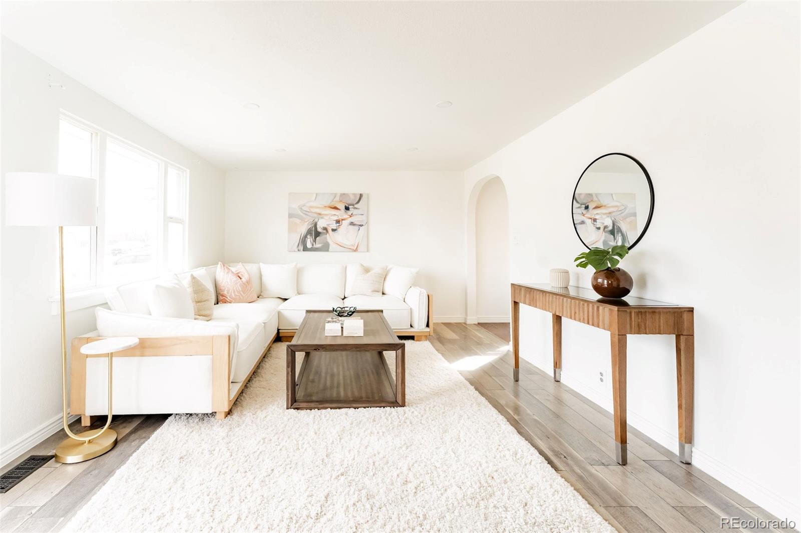 135 S Raleigh Street