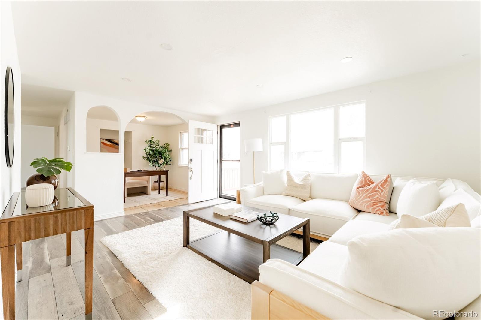 135 S Raleigh Street