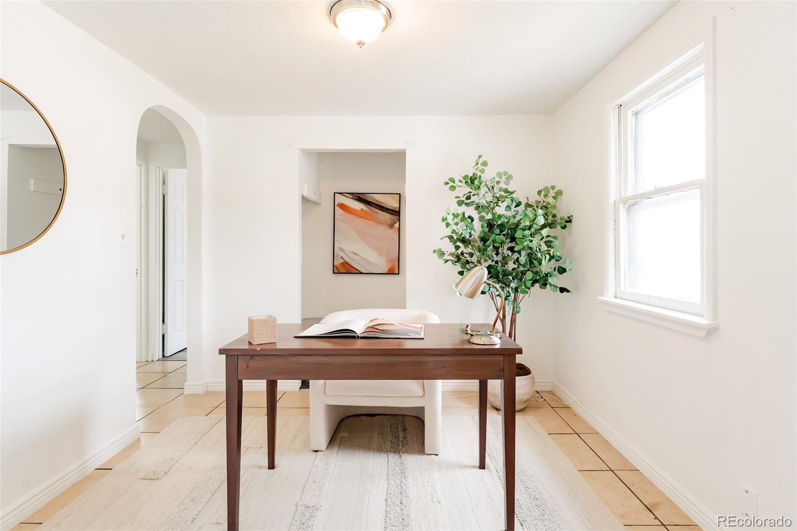 135 S Raleigh Street