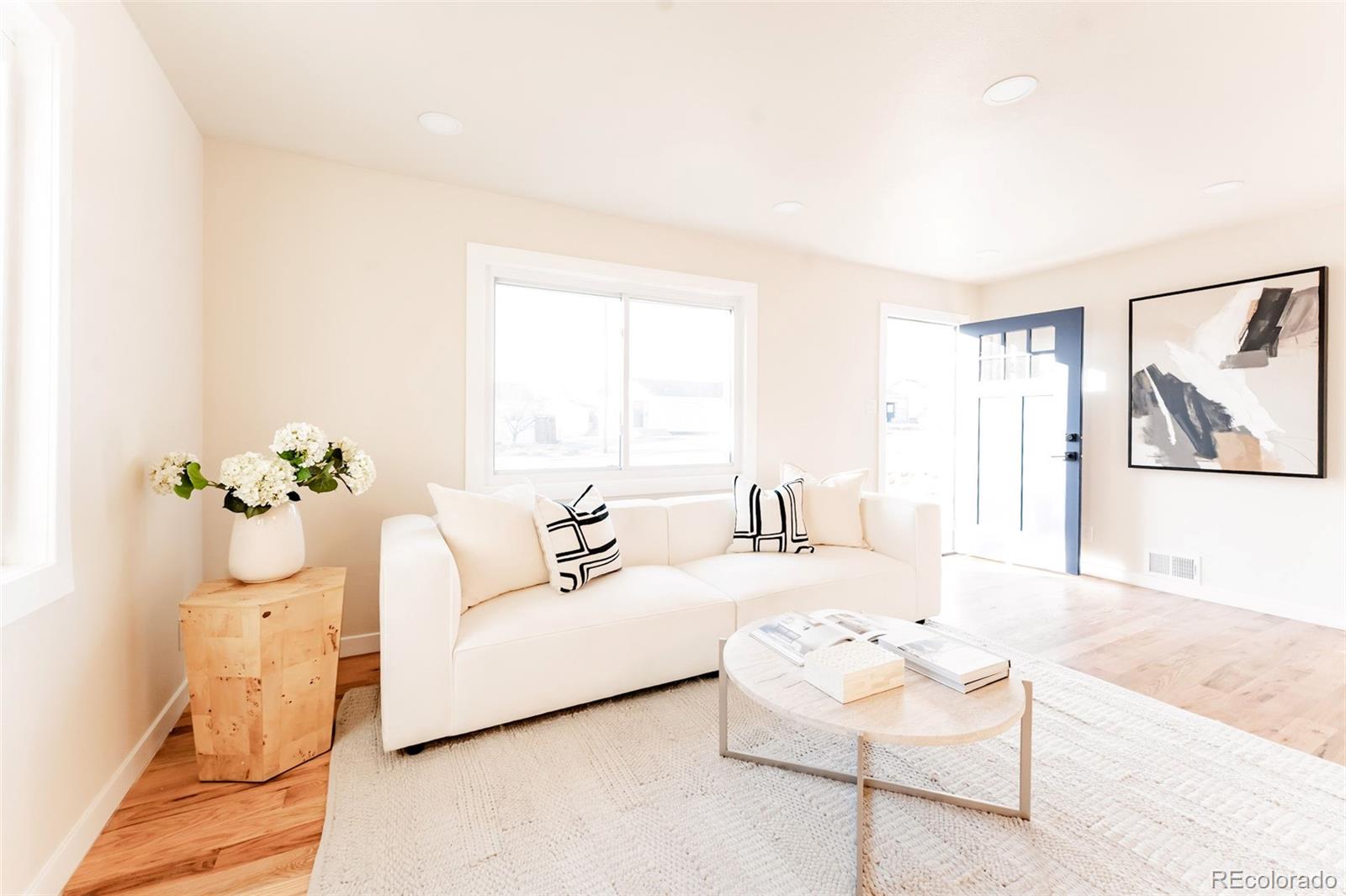 1352 S Quieto Court