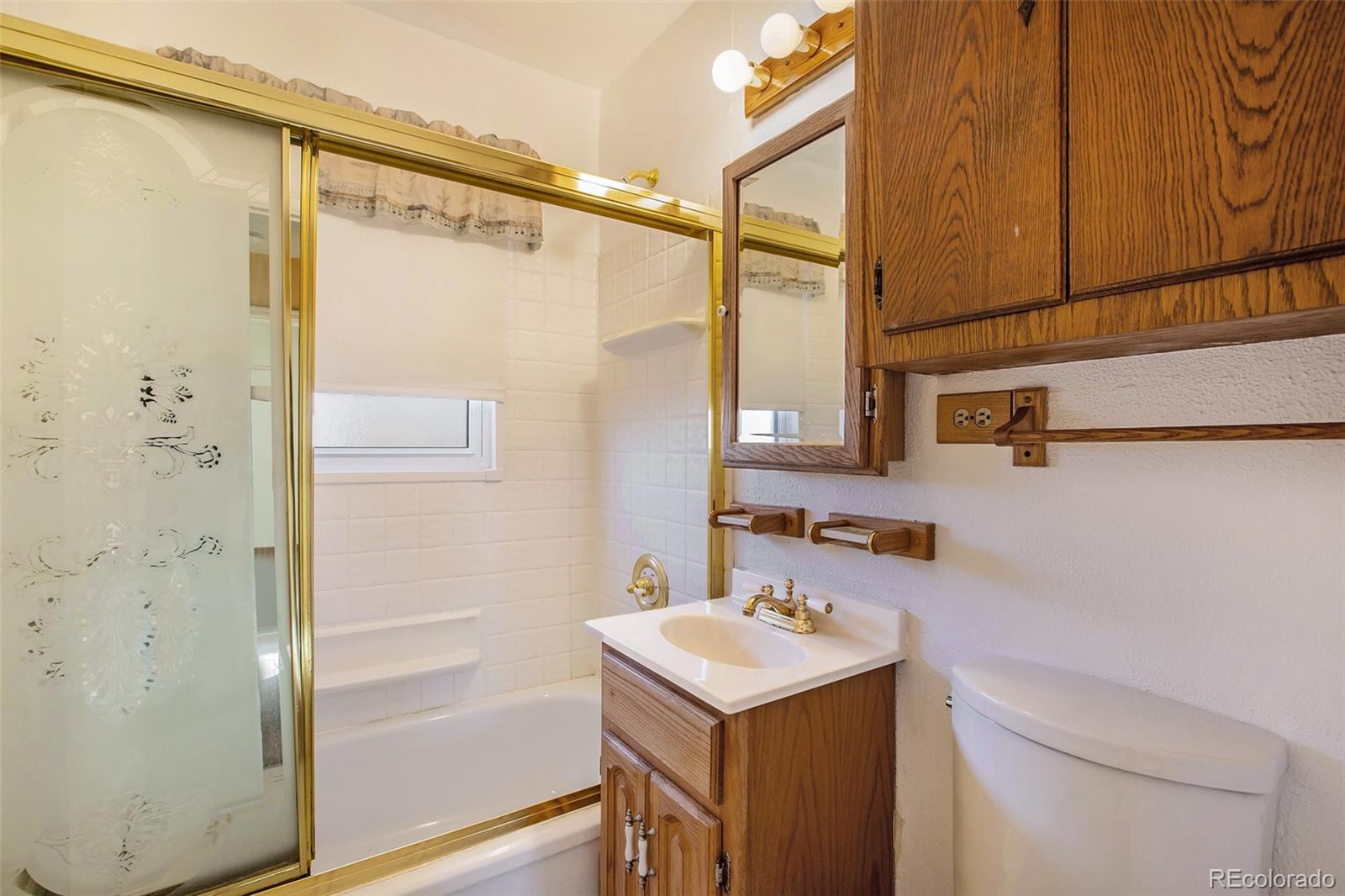 1920 S Knox Court
