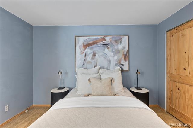 5250 S Huron Way Unit: 12-102