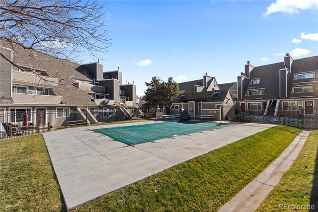 5250 S Huron Way Unit: 12-102