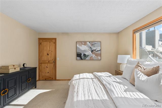 5250 S Huron Way Unit: 12-102