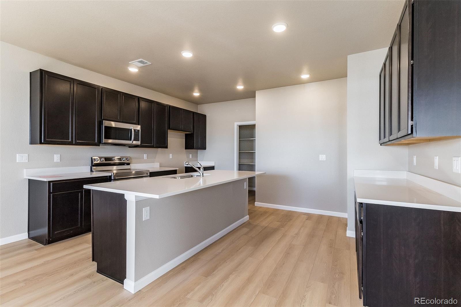 10581 Paris Street Unit: 1004