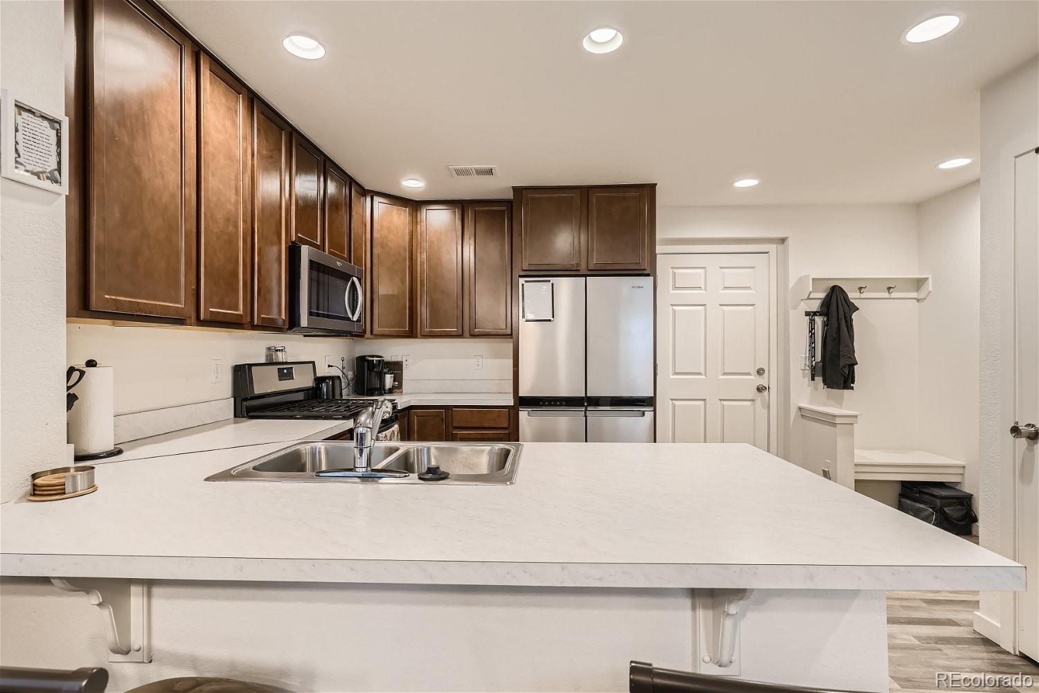 10287 E 56th Place