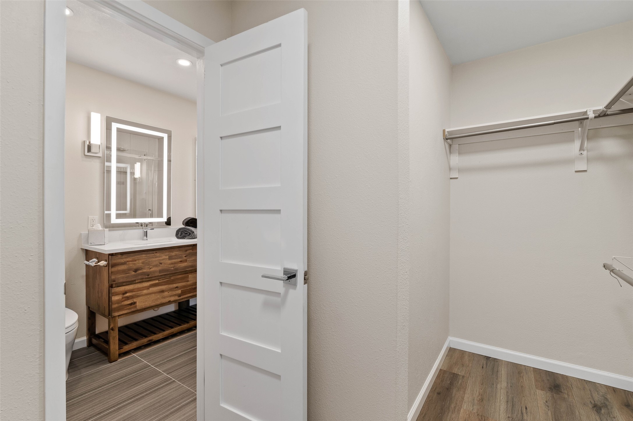 1106 Heiden Court