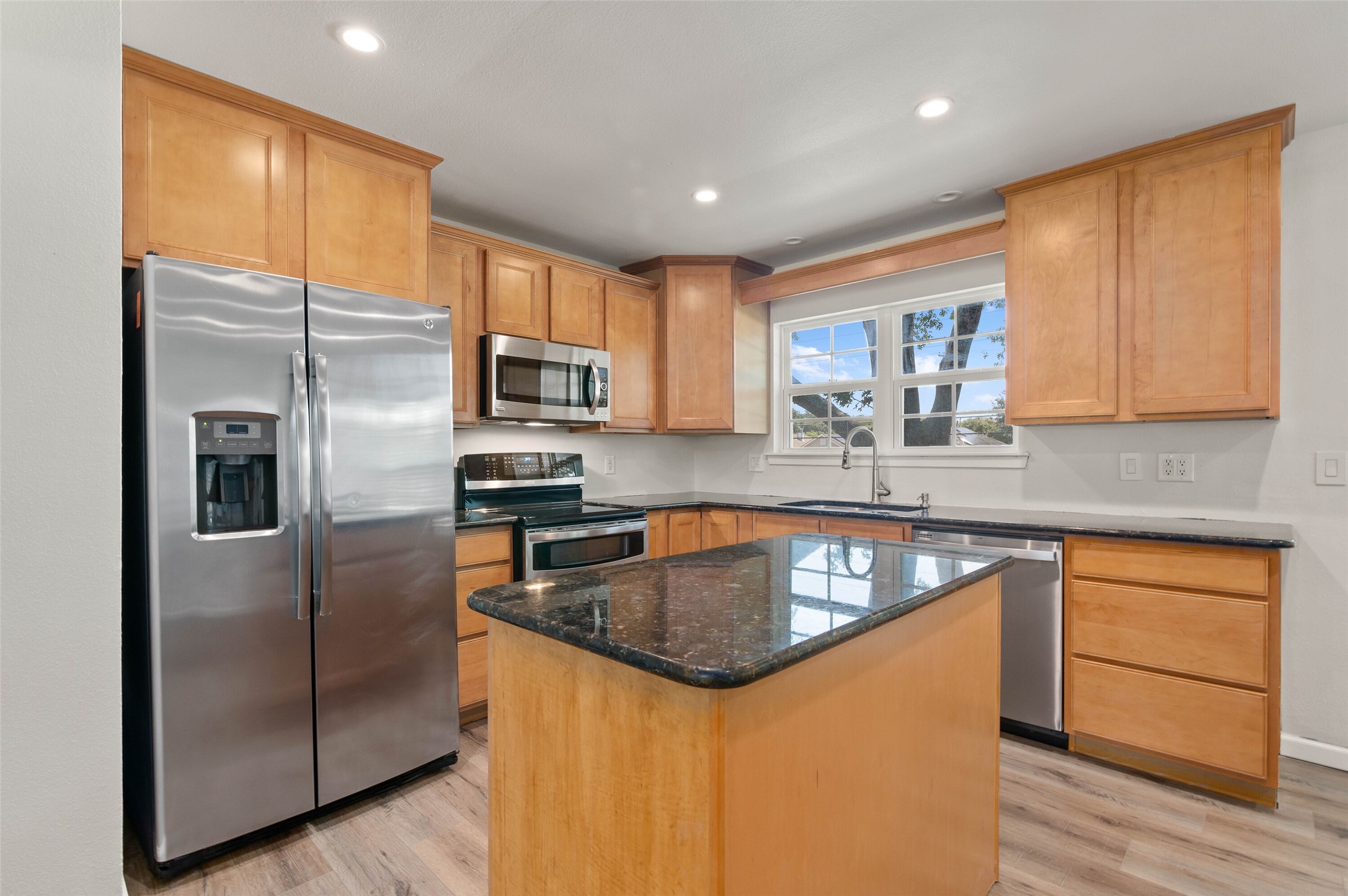 1106 Heiden Court