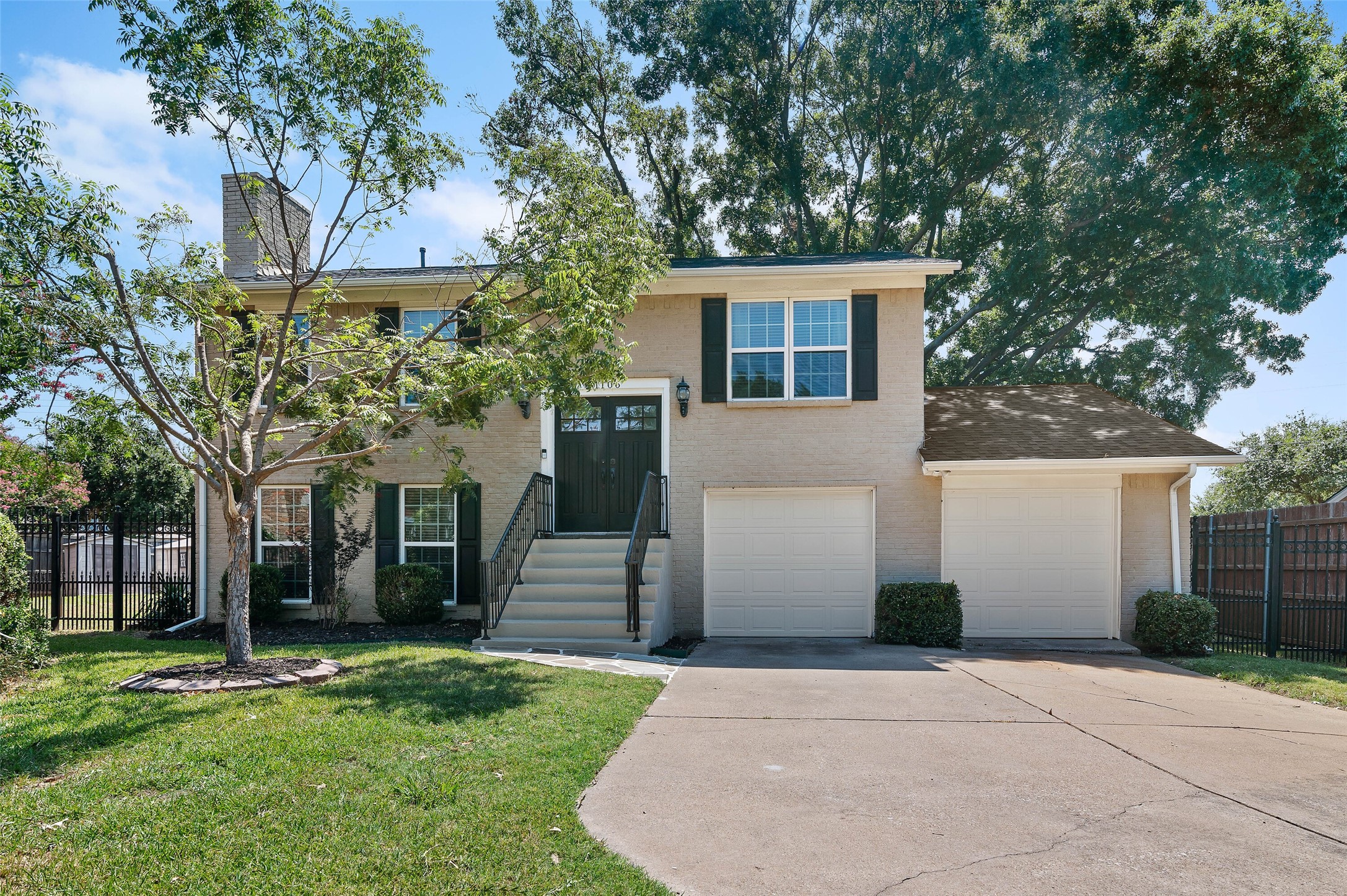 1106 Heiden Court
