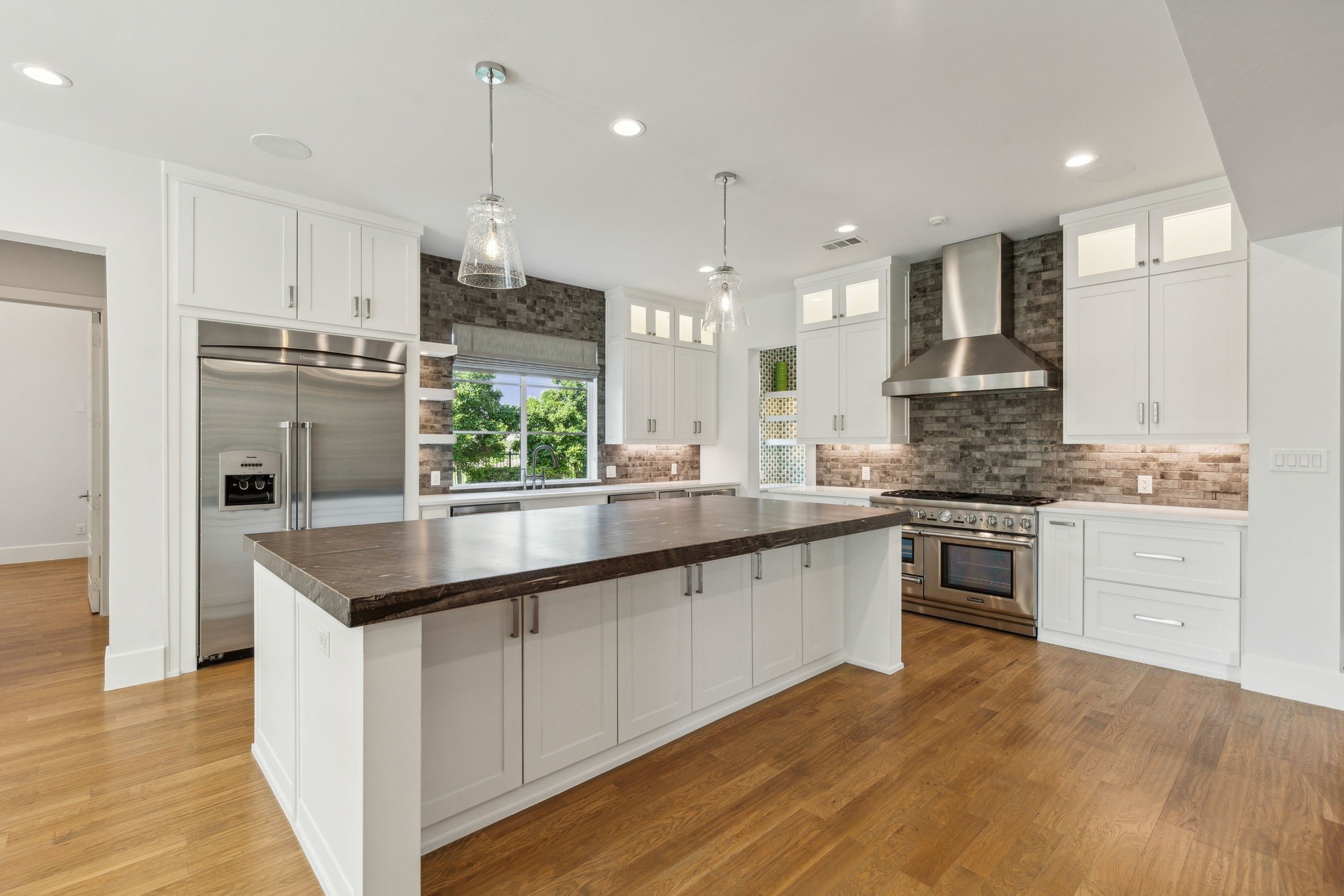 6200 Legacy Trail