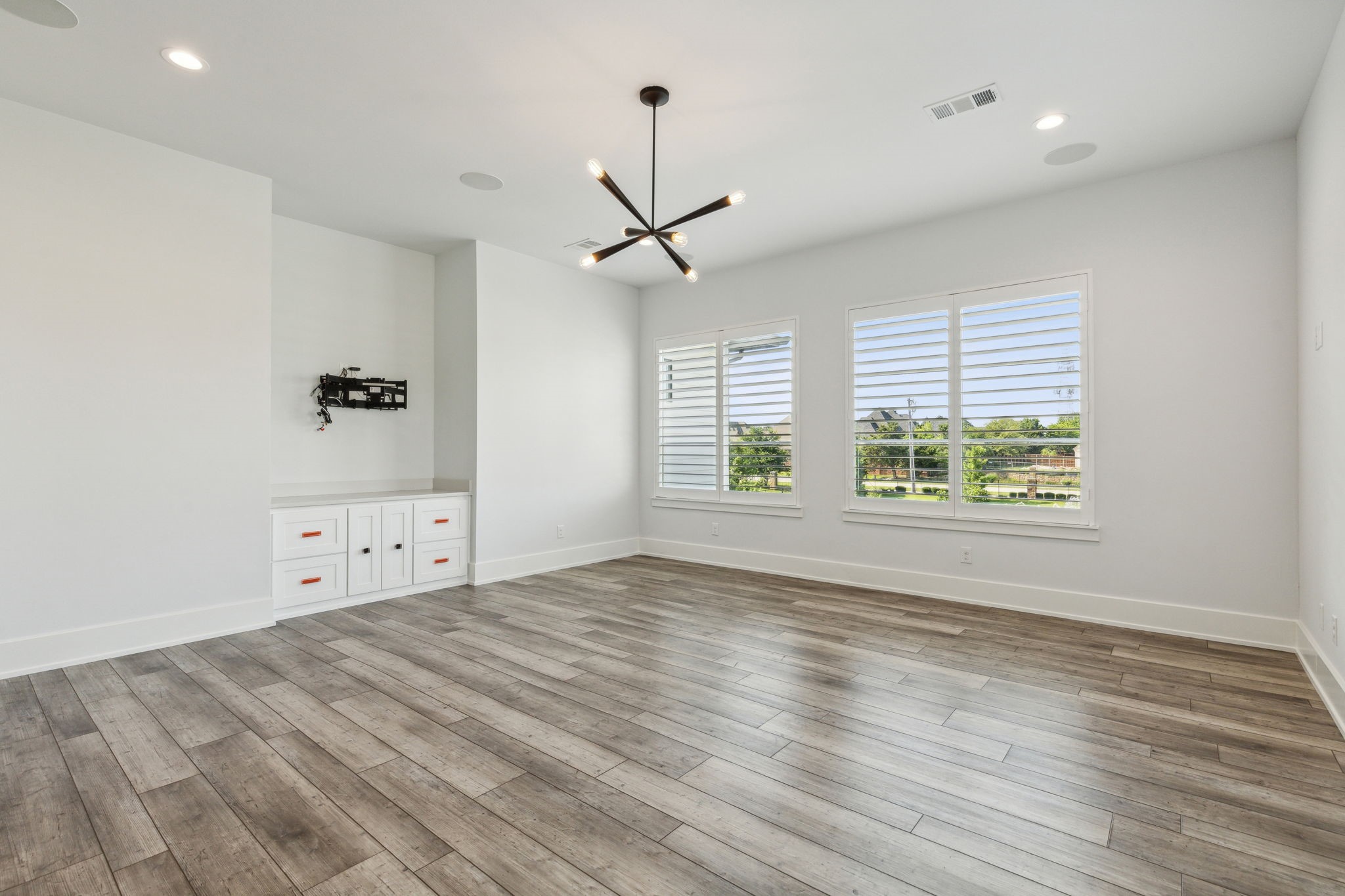 6200 Legacy Trail