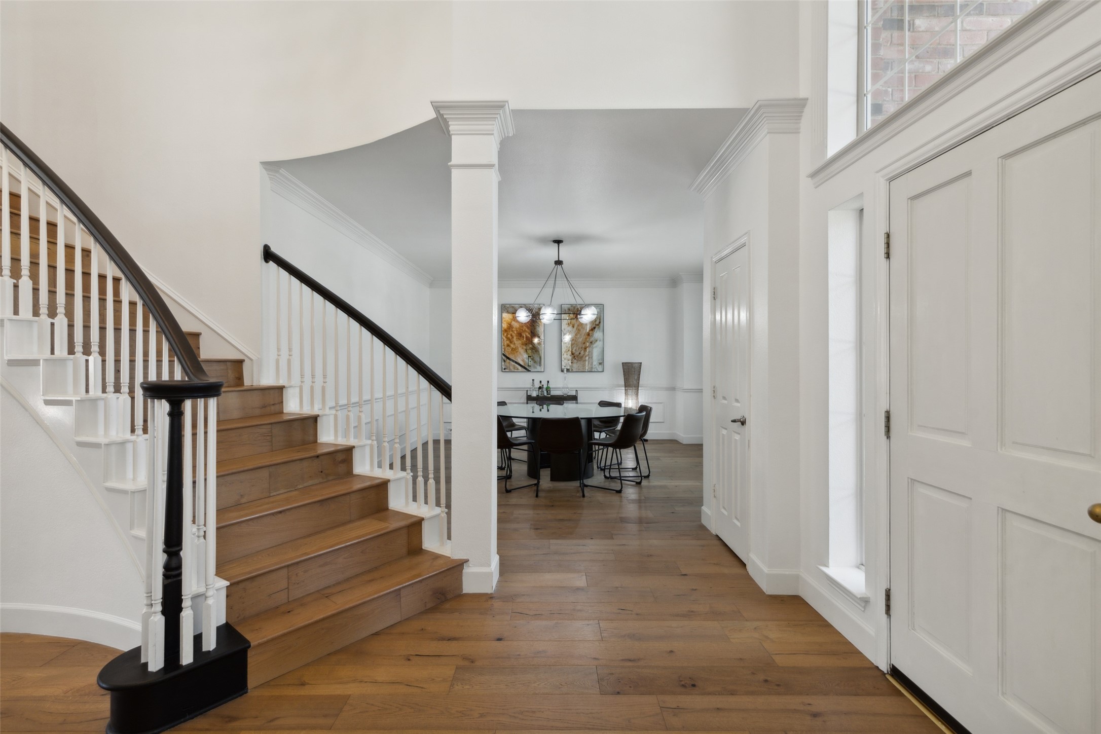 807 Caroline Lane