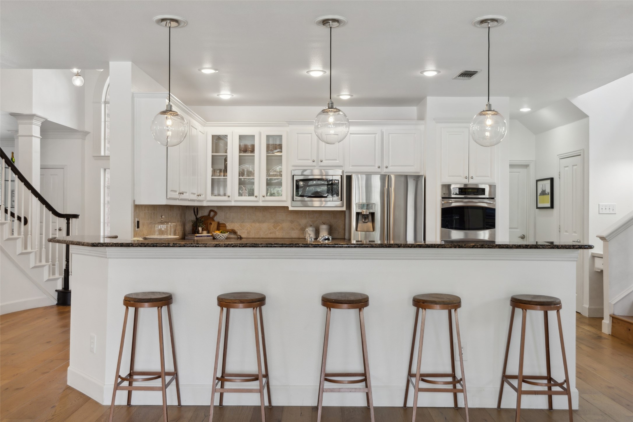 807 Caroline Lane