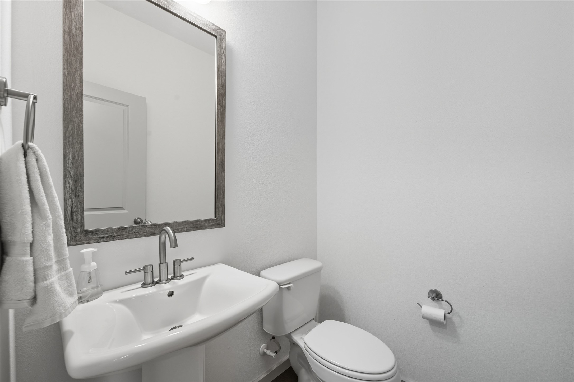 228 Spring Hill Road