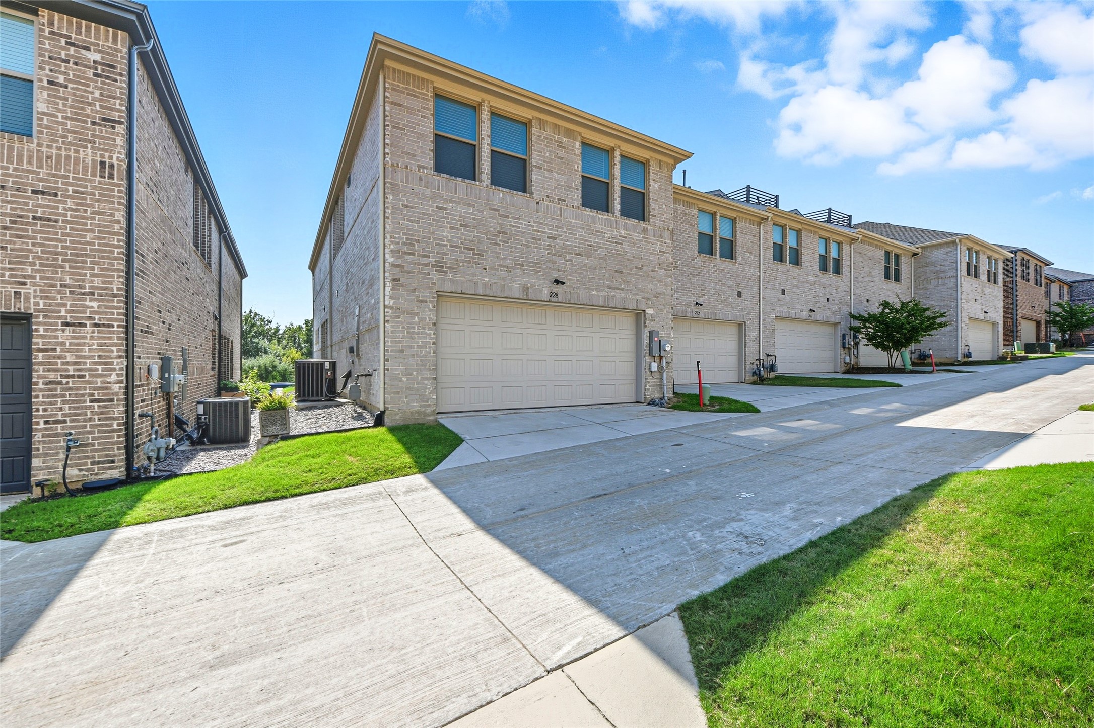 228 Spring Hill Road