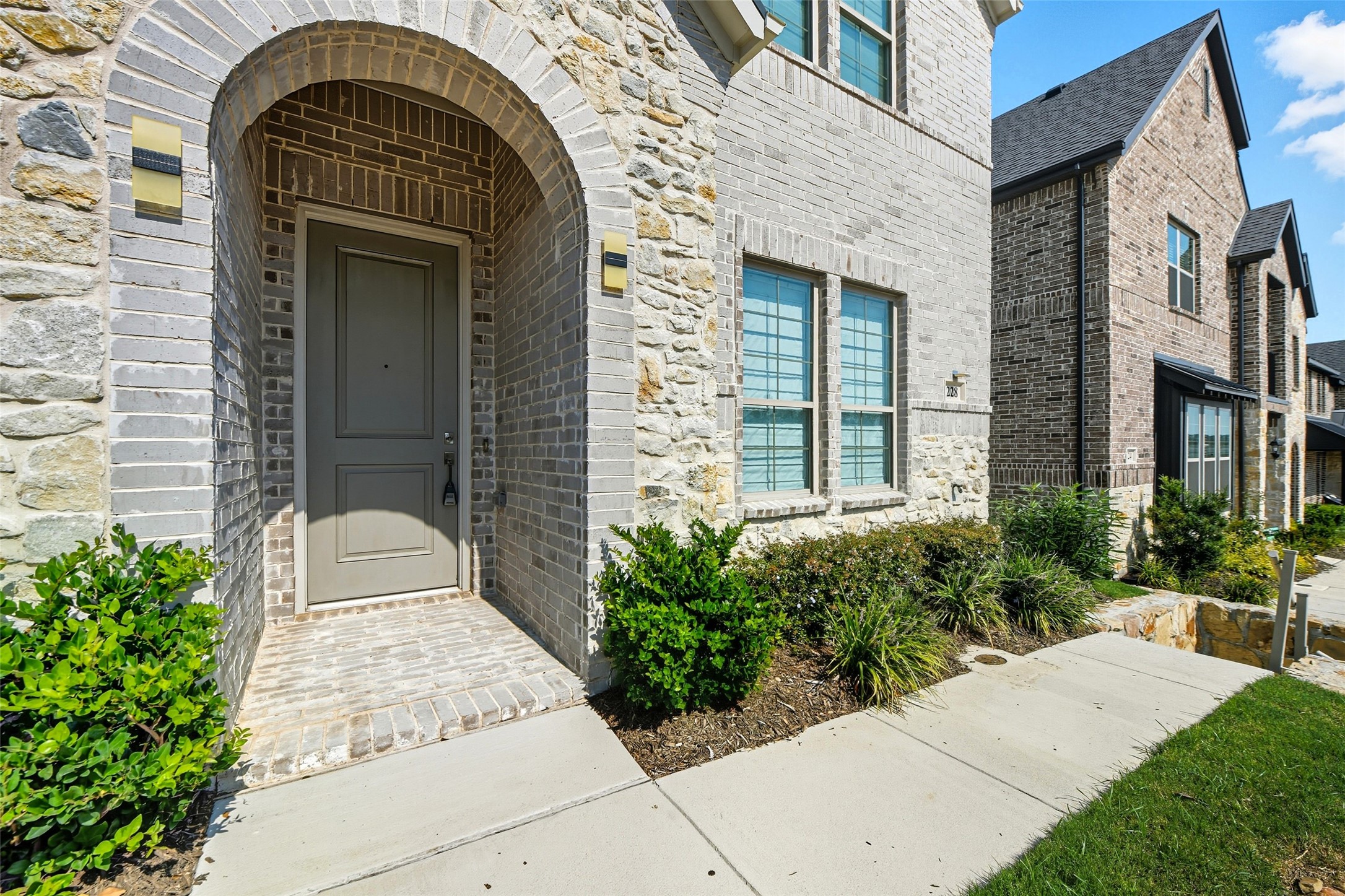 228 Spring Hill Road