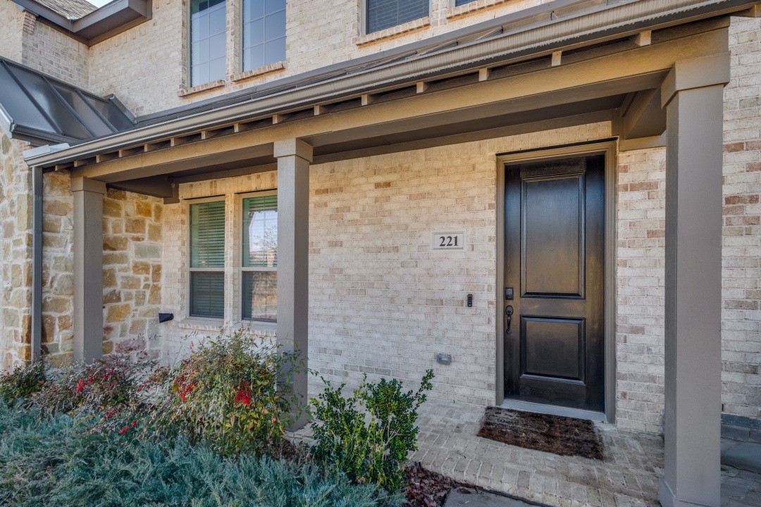 221 McConathy Way