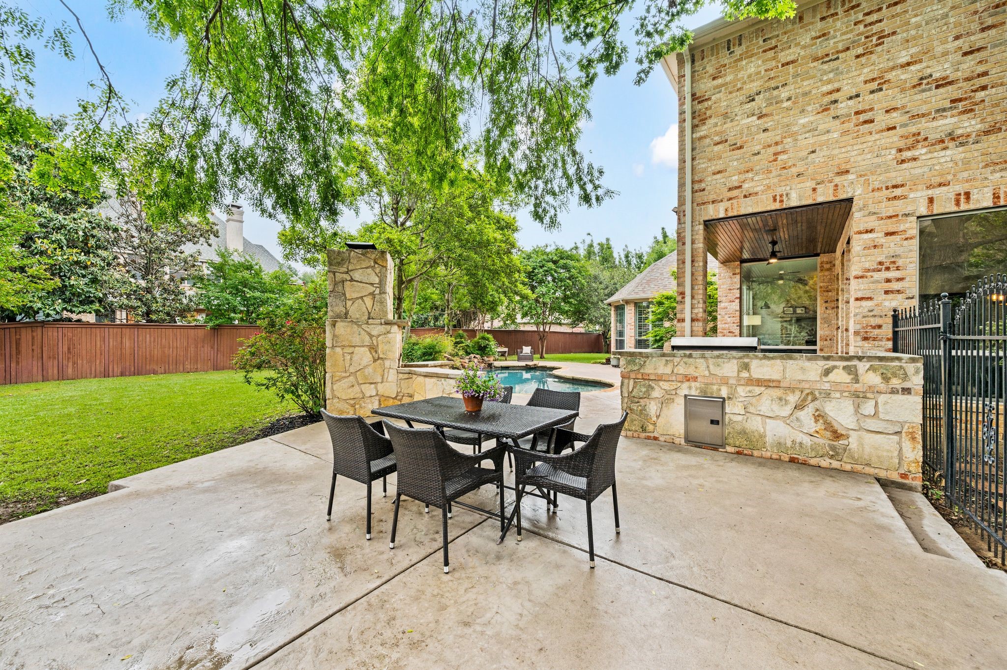 402 Orchard Hill Drive