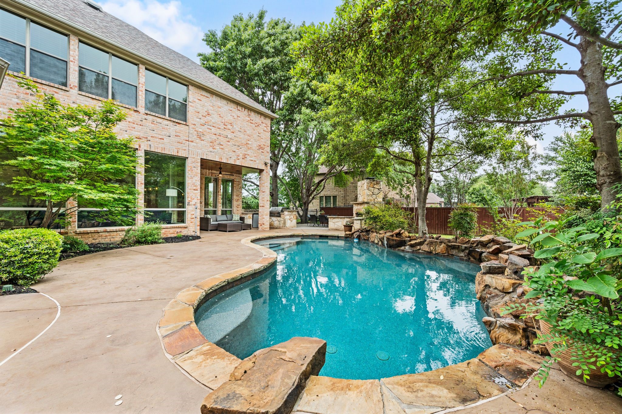 402 Orchard Hill Drive