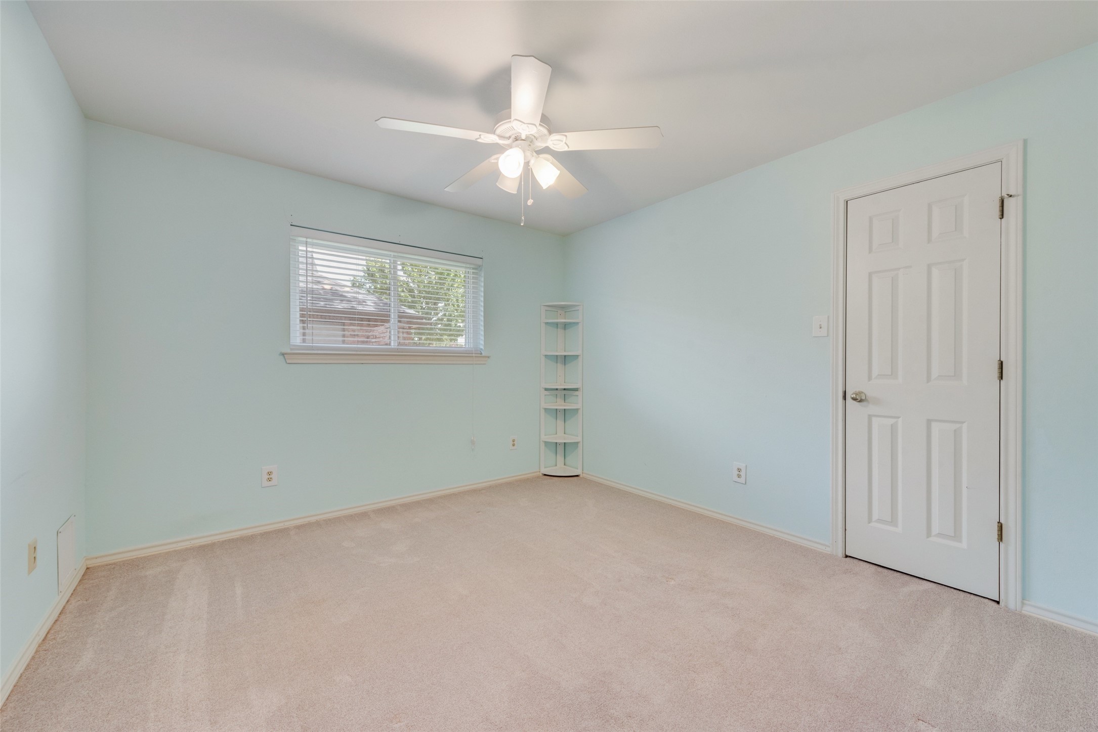 212 Steamboat Drive