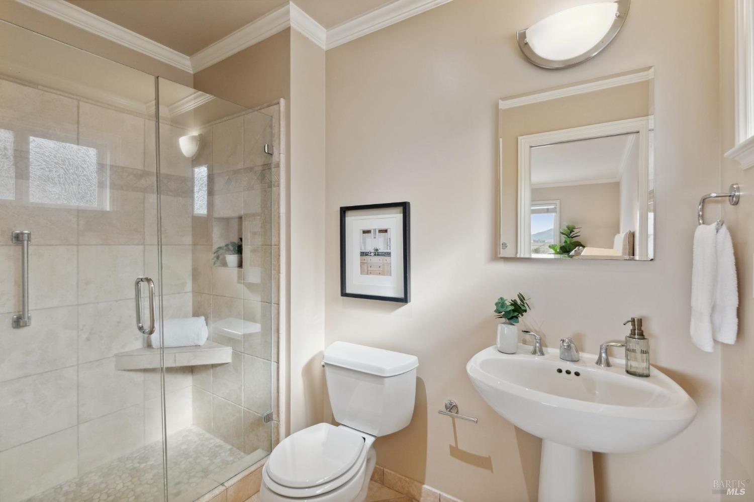 191 Golden Hind Psge