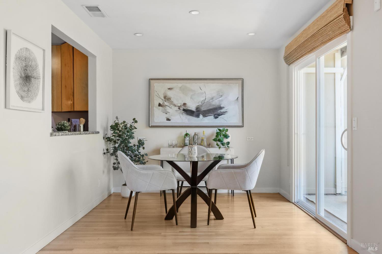 11 Thoreau Cir