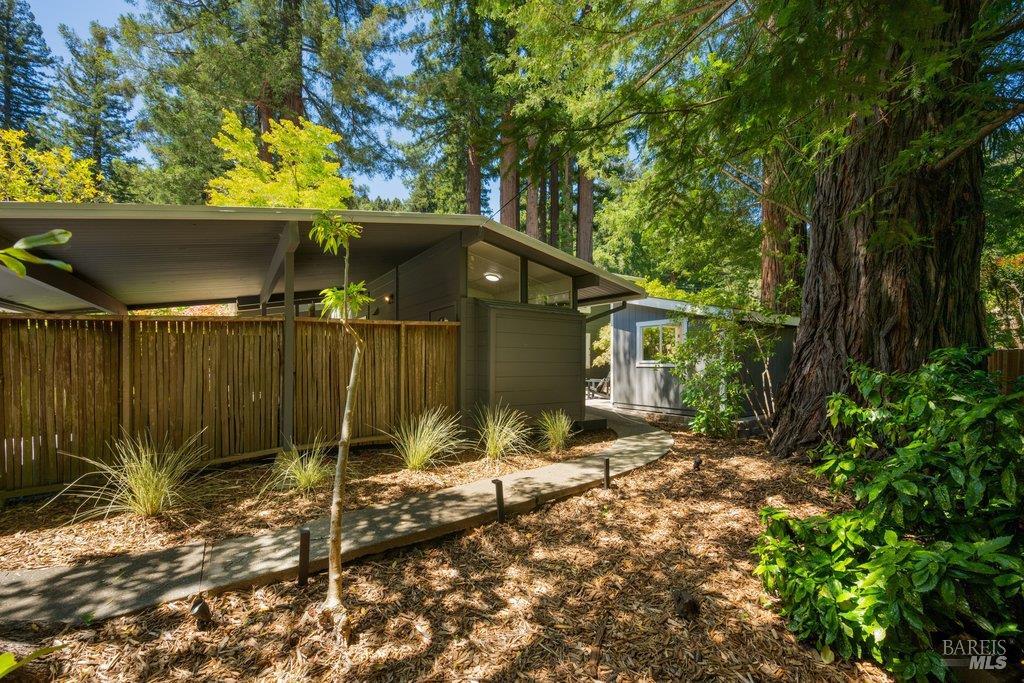 5 Heather Way