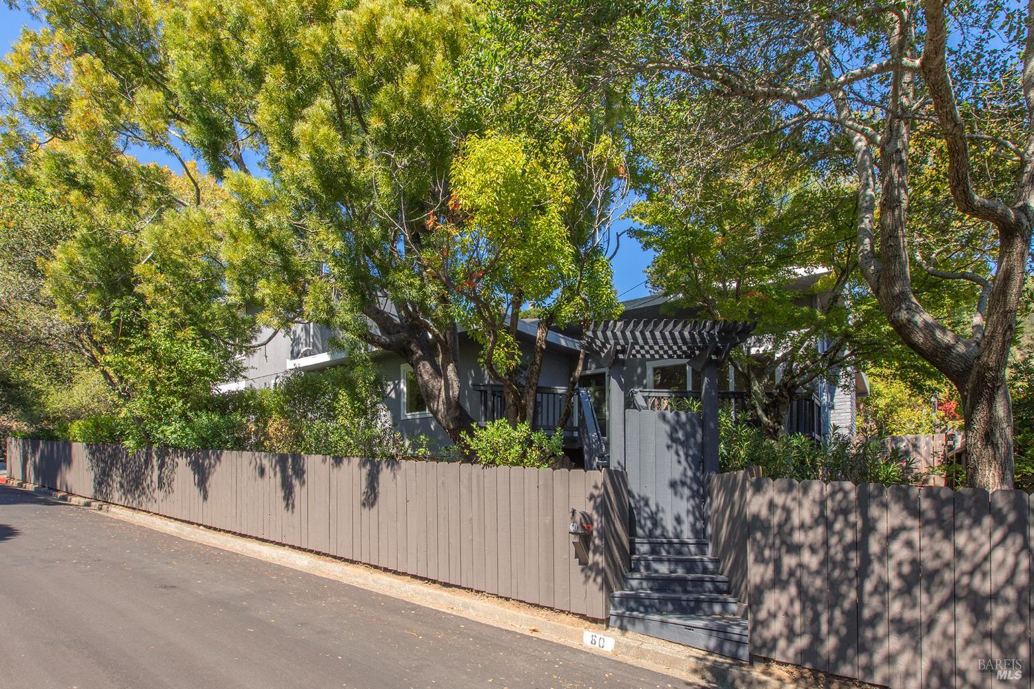 60 Mesa Avenue