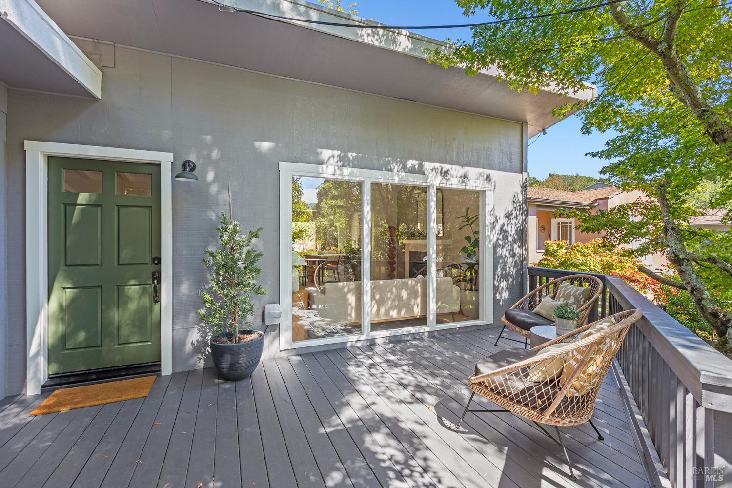 60 Mesa Avenue