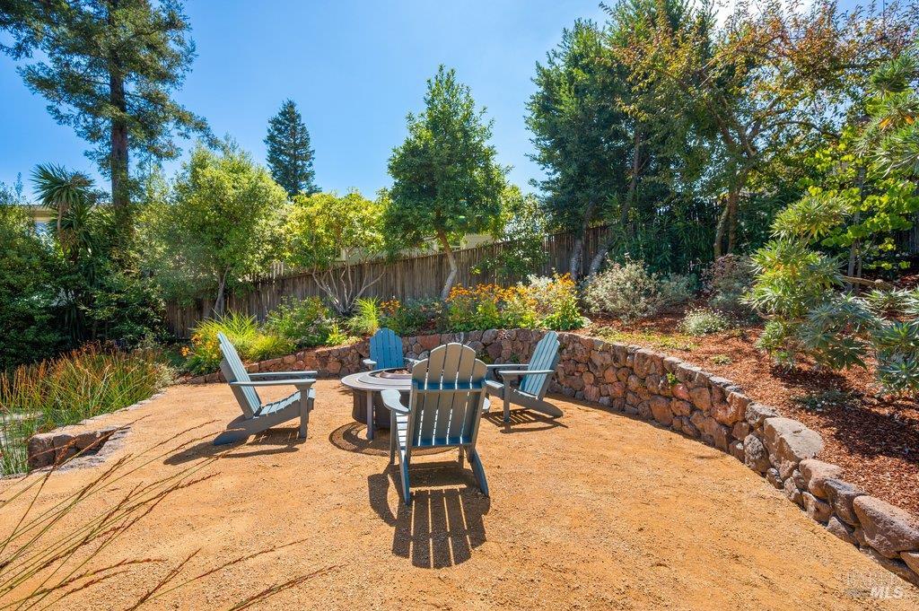 198 Lilac Lane
