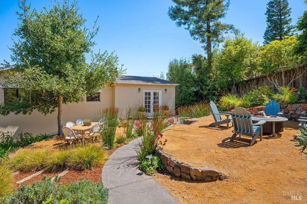 198 Lilac Lane