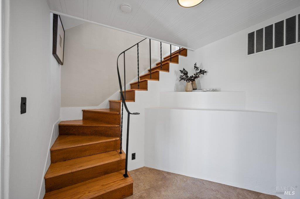 198 Lilac Lane