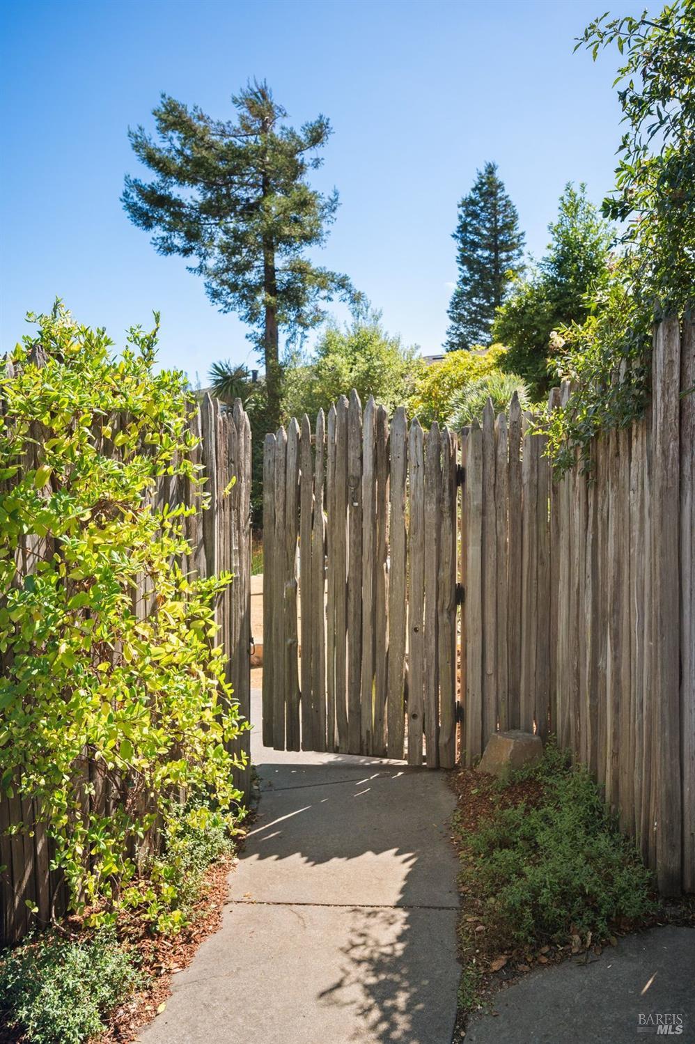 198 Lilac Lane