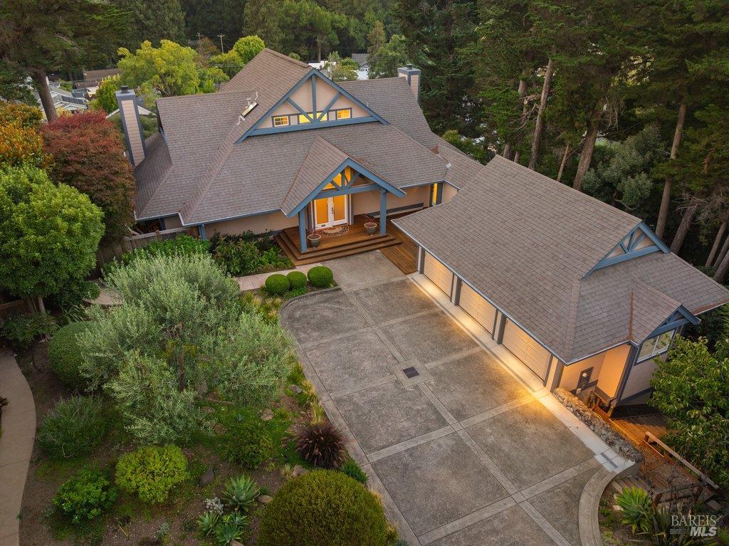 50 Summit Avenue