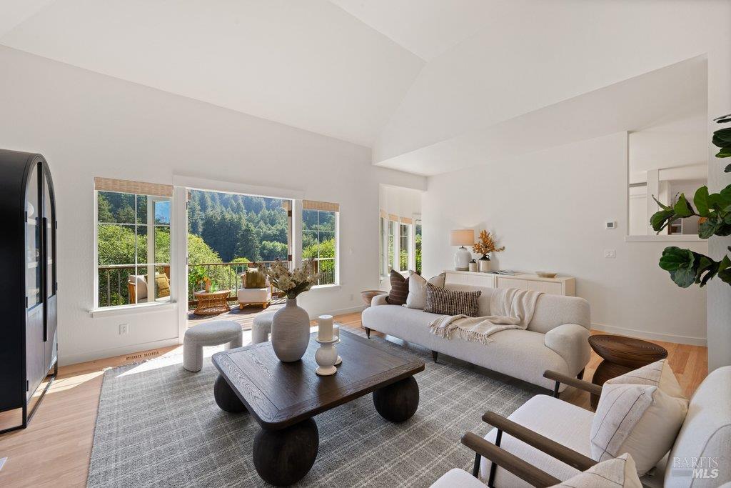 50 Summit Avenue