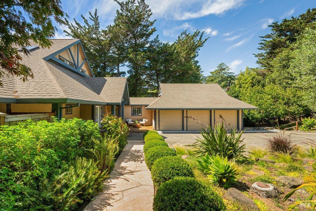 50 Summit Avenue