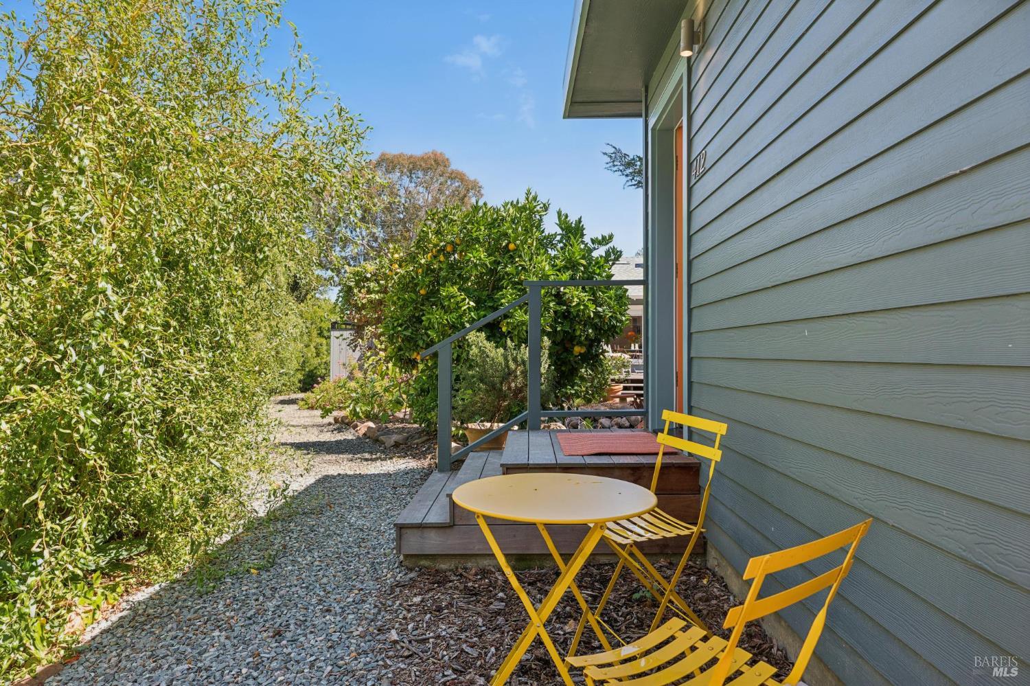 410 Maple Street