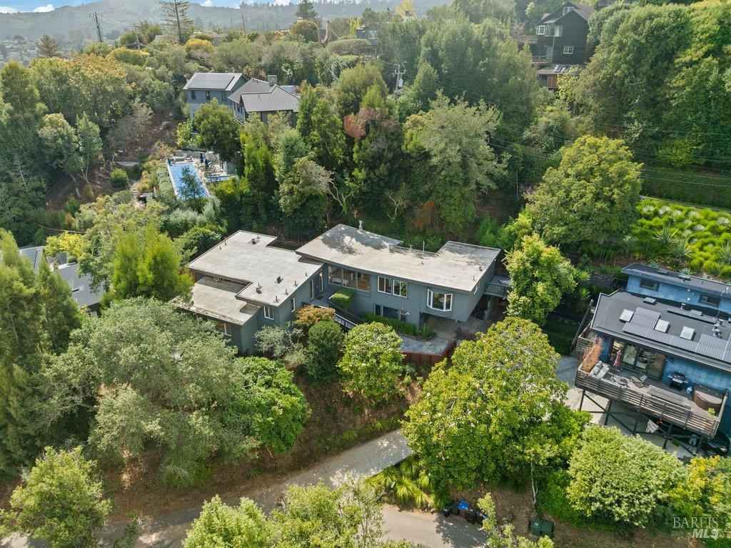 185 Circle Avenue