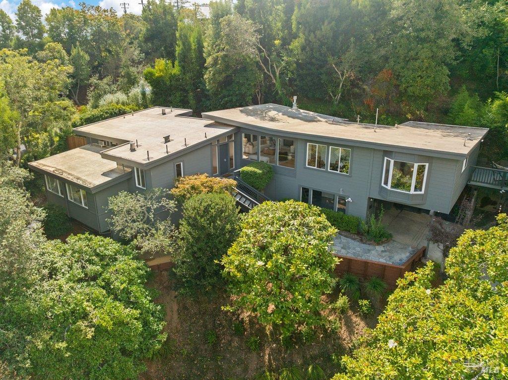 185 Circle Avenue