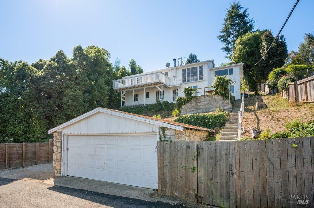 191 Morning Sun Avenue