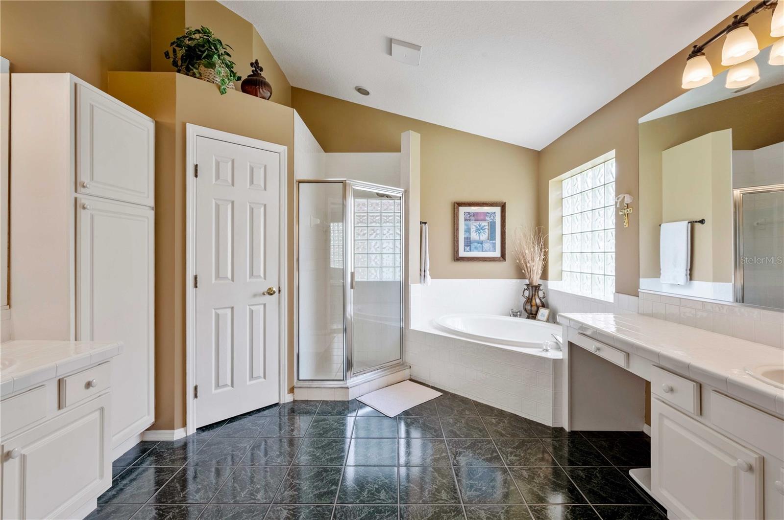 18908 FAIRWOOD CT