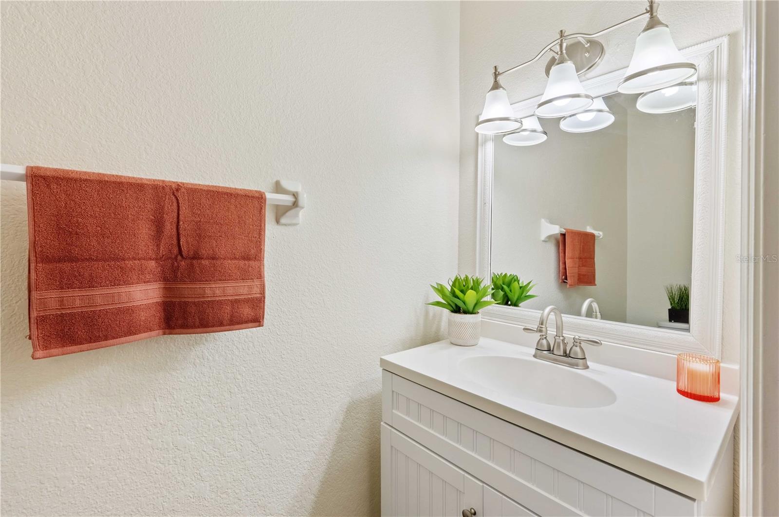 13536 EMBASSY PARK CT