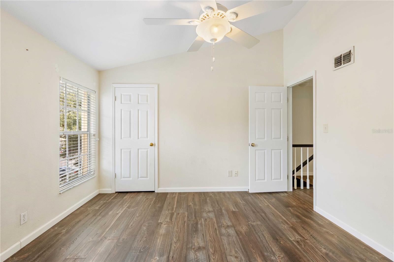 13536 EMBASSY PARK CT