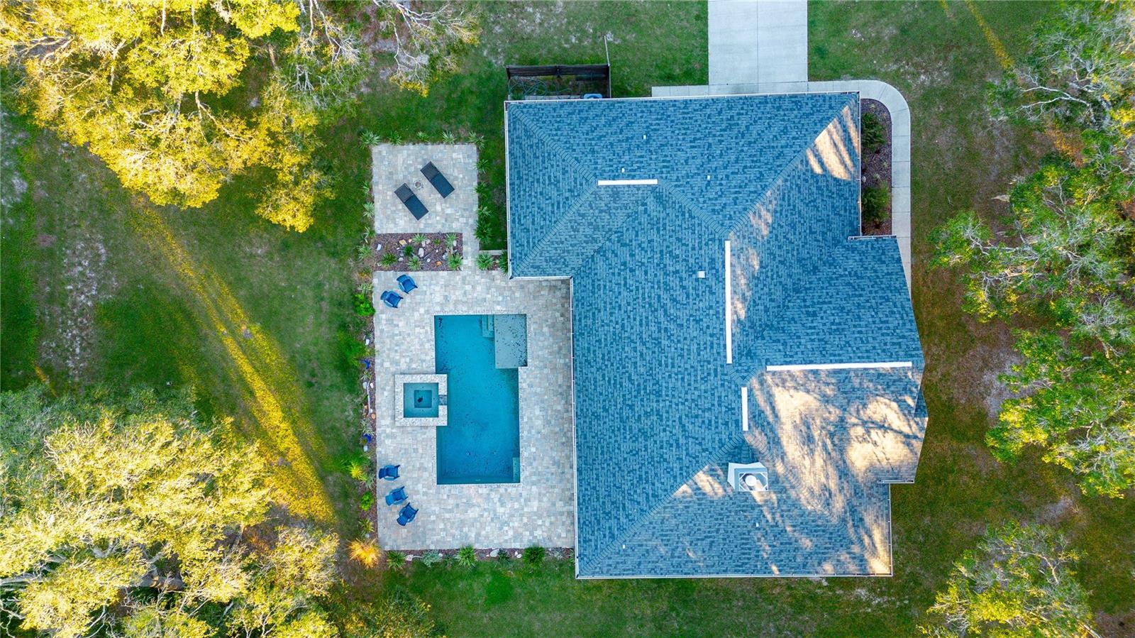 28271 LINDENHURST DR