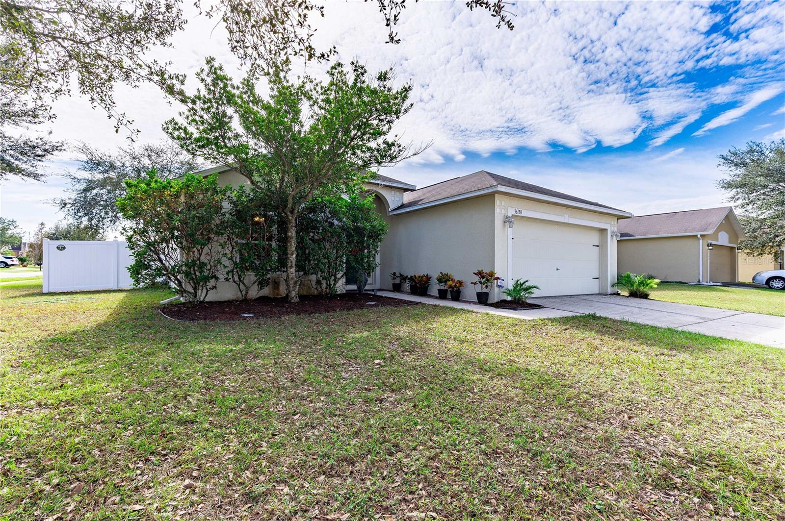 36150 MARKREE CASTLE AVE
