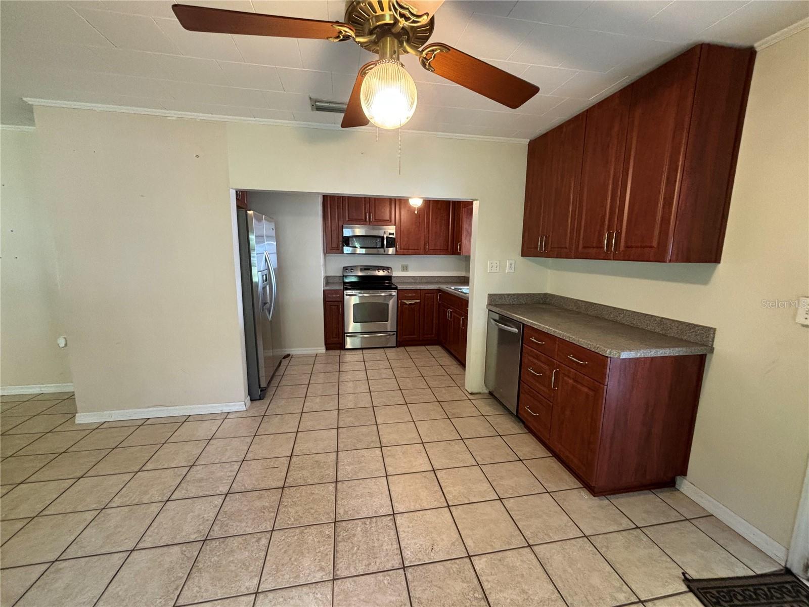 12424 SMITH RD