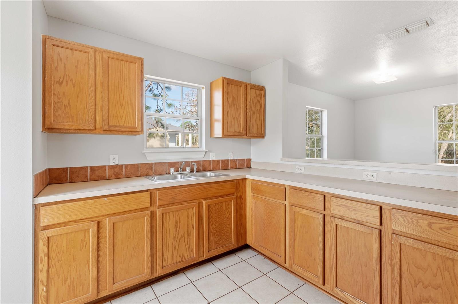 33234 EASTER DR
