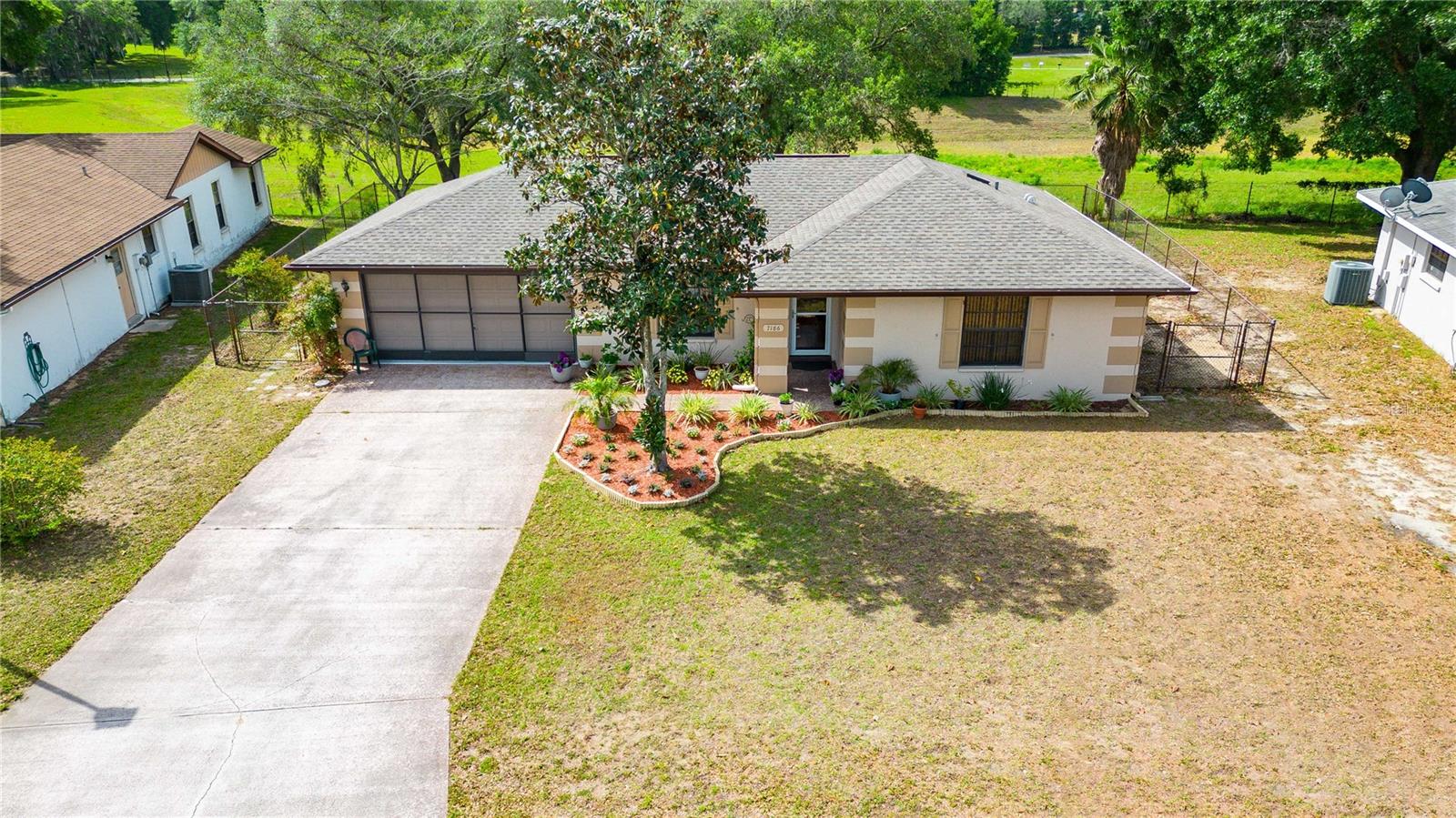 7186 LEXINGTON CIR