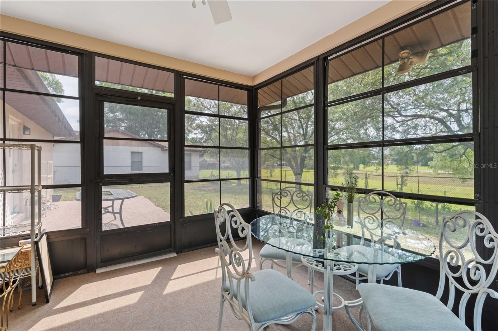 7186 LEXINGTON CIR